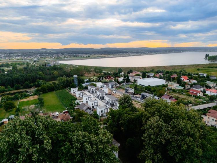 Casă tip duplex, P+1E, 174mp construiți — Budeasa Mare, Argeș - 35