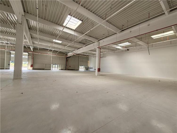 Spatiu Industrial - 2300 mp - Productie - Depozitare - Distributie