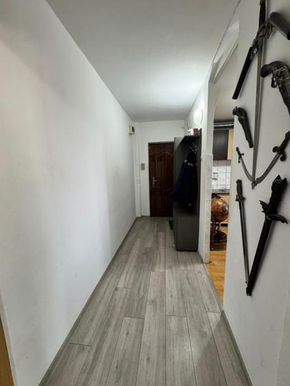 Apartament 2 camere 56 mp Etaj 2 Dublă orientare Zonă liniștită