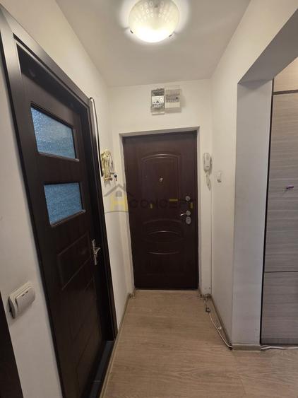 Inchiriere apartament 2 camere Huedin - Brancoveanu loc parcare