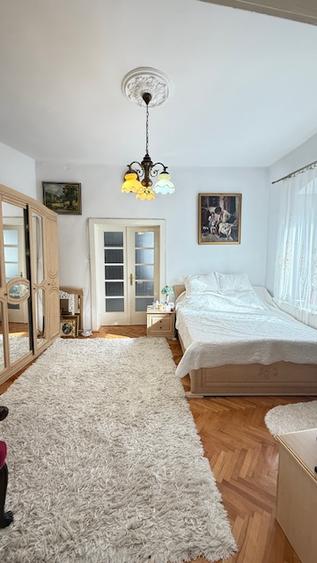 CENTRU VECHI ISTORIC- CASA P+E de  240mp cu teren 280mp!