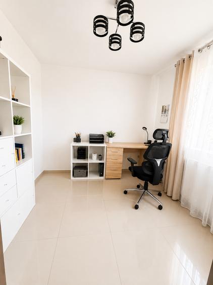 Casă Individuală | 300 mp Utili | 4 camere | 3 băi | Bărăbanț |