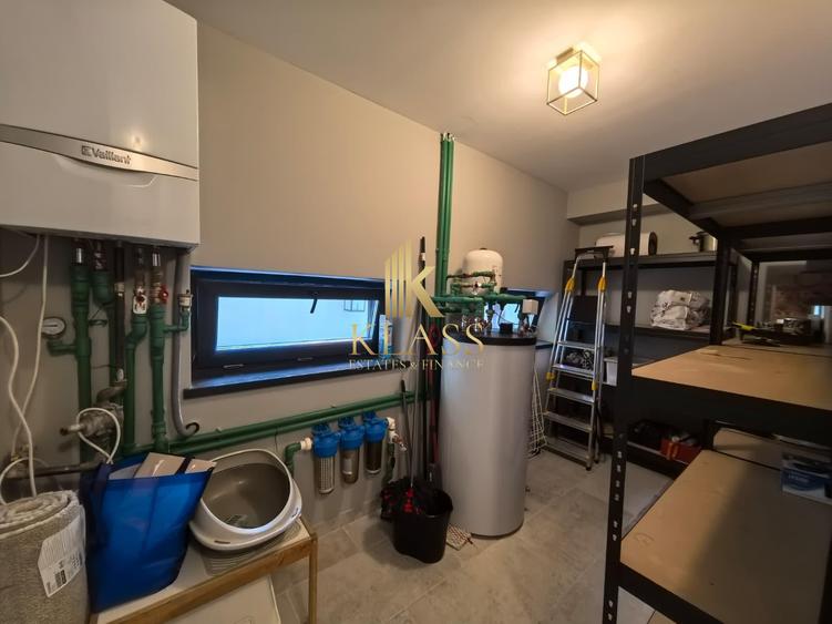 Vilă Duplex Premium 5 Camere | Renovată integral |  Zona - Erou Iancu Nicolae