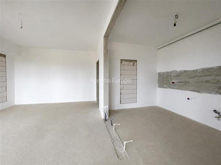 Apartament tip Penthouse de vanzare zona C5 -Tulcea - 4