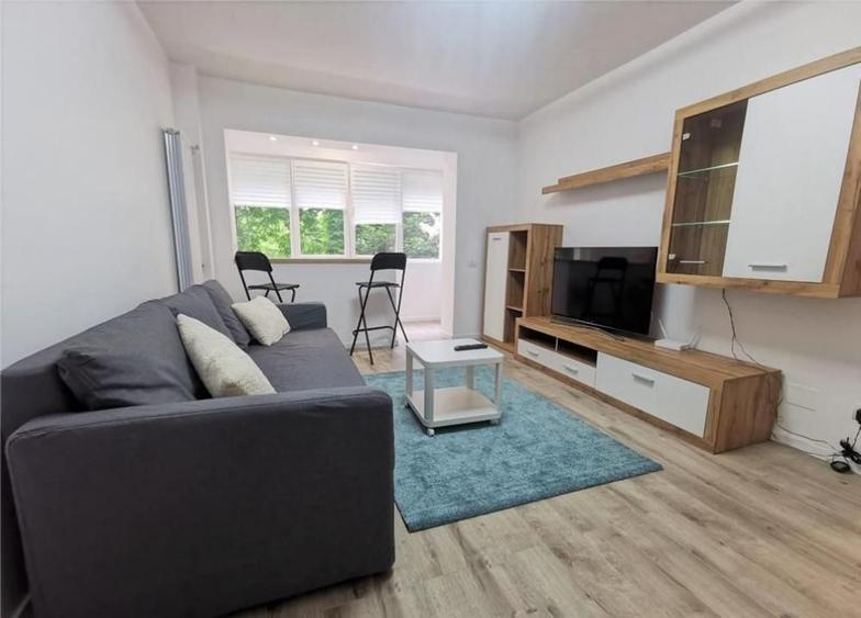Apartament Titan/Liviu Rebreanu