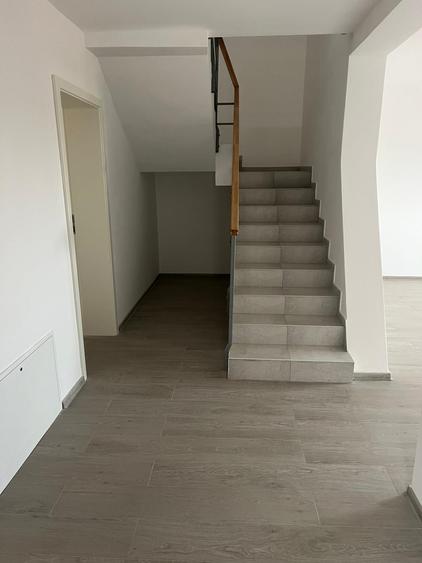 Vand jumatate duplex in Dumbravita,224.000 euro