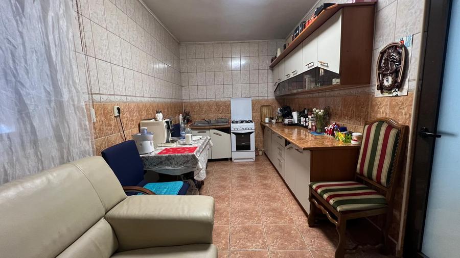 🏡 Acasă în Zăvoi – spațiu, liniște și confort, aproape de tot ce contează