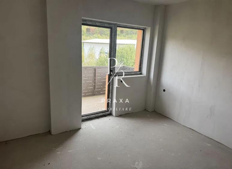 Apartament foarte spatios, 6 camere, 165 mp, zona Stejarului!