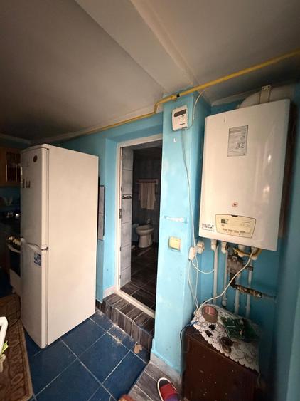 Vanzare casa cu teren propriu, 3 camere, in Galati, Piata Centrala