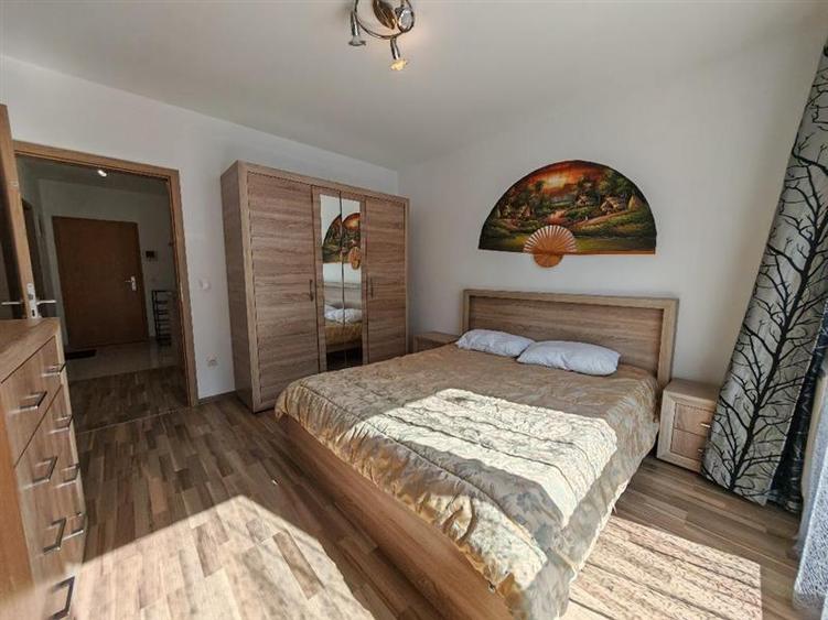 Inchiriem Apartament 2 Camere, Modern, Decomandat, Tractorul