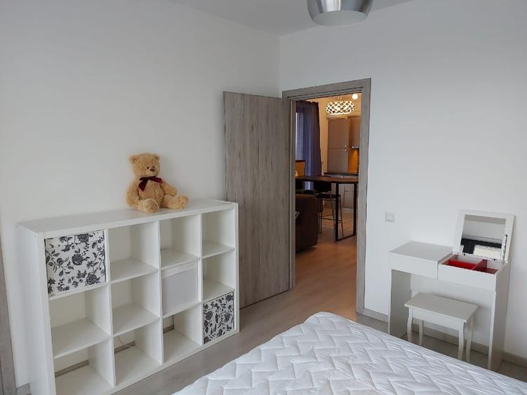 Apartament de inchiriat la rond OMV Pipera, 2 camere + dressing + loc de parcare