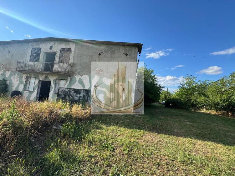 Platformă industrială cu acces E671 | 39.726 mp teren