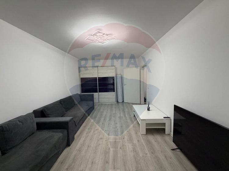 Vanzare apartament 2 camere zona Pallady