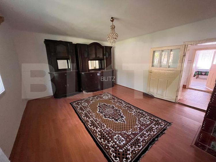 Casa individuala de vanzare, 83 mp + 1700 mp teren - Mociu - 12