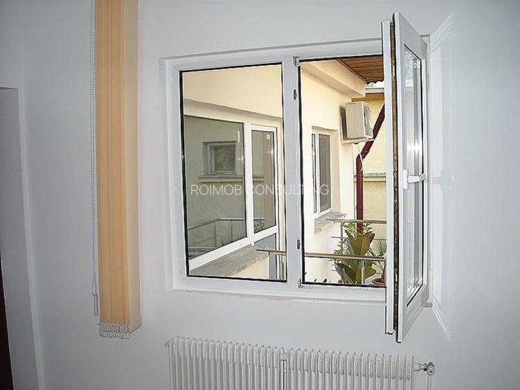 Piata Alba Iulia, vila P+1, 6 camere, curte 110mp - 8