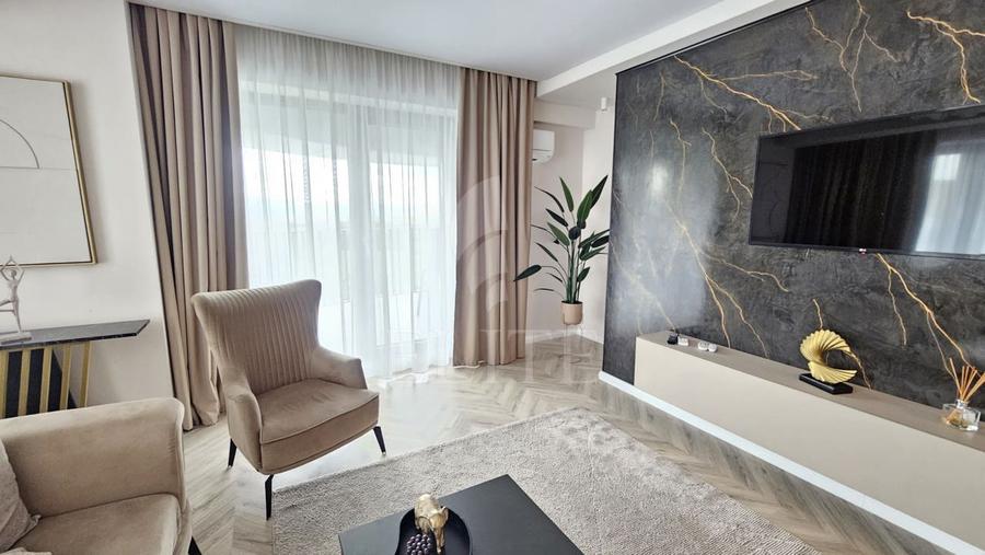 Apartament 3 camere în zona MAGAZINUL PENNY