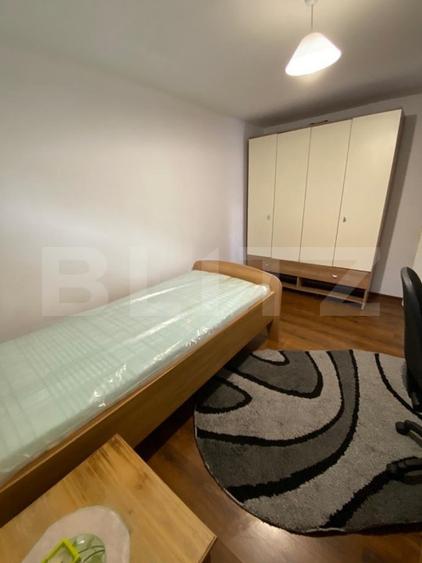 Apartament cu 3 camere, 65 mp, parcare, curte, zona Tineretului!