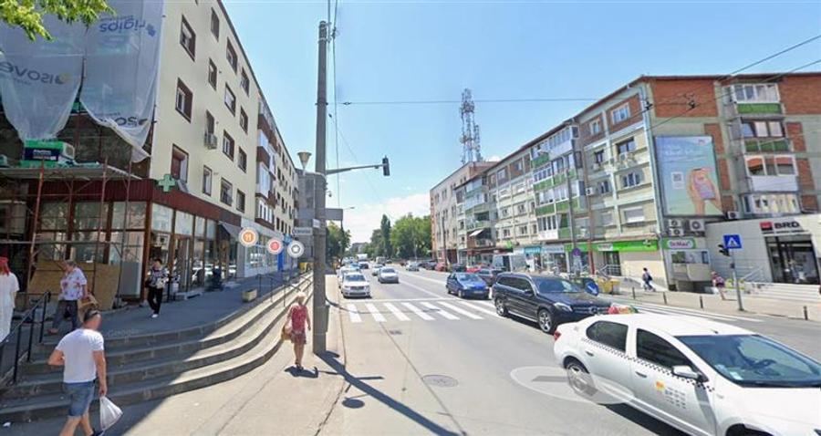 EXCLUSIV, Spatiu de inchiriat zona Girocului, vad excelent !!