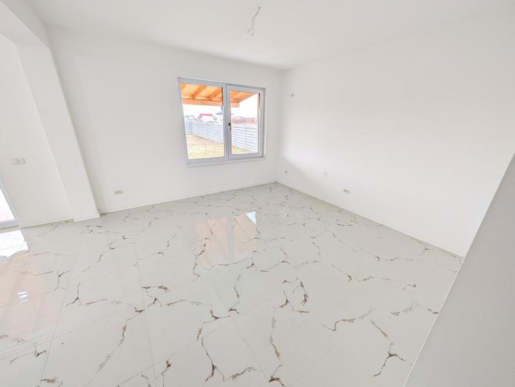 Casa 5 Camere | 140mp | 0 comision| Corbeanca zona Paradisul Verde | Curte 627mp