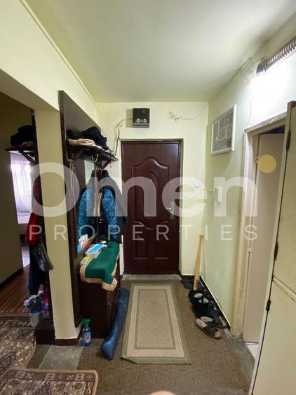 Apartament renovabil cu 4 camere decomandate, cu garaj, zona Traian