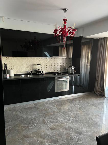 Eleganță Atemporală: Duplex Exclusiv de 200 mp, Complet Amenajat Premium, Garaj