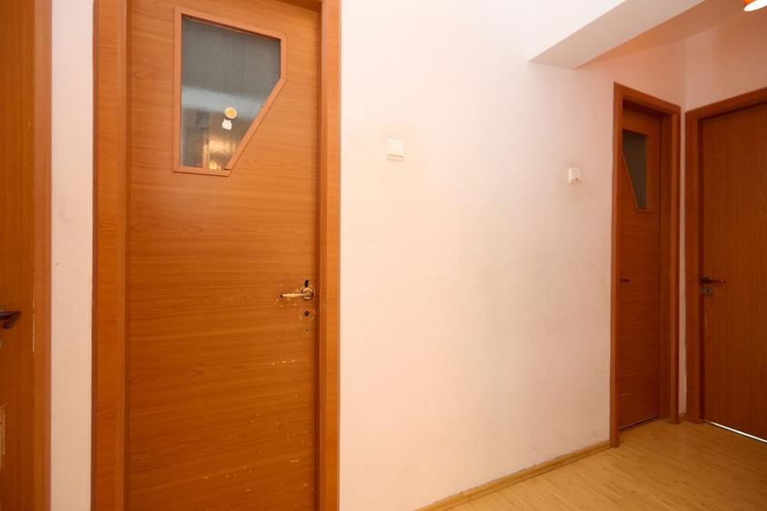 Apartament 4 Camere Decomandat | Craiovei | 3 Balcoane | Parcare