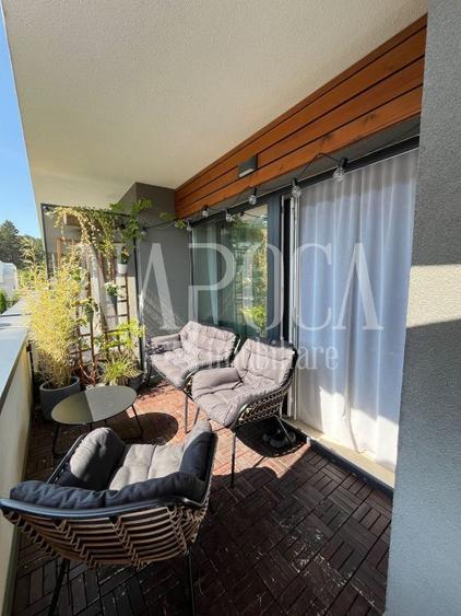 Apartament 3 camere de vanzare in Floresti