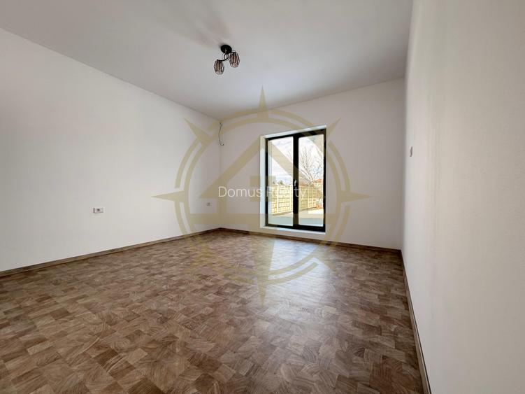 DOM00256 - Vila Parter Snagov teren 562mp - 6