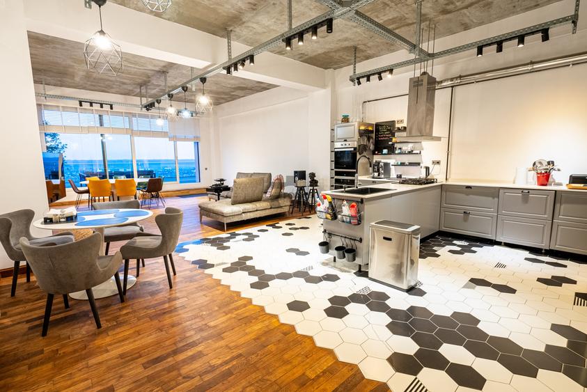 Penthouse Exclusivist in Pipera cu Lift Direct si Vedere la Pădure