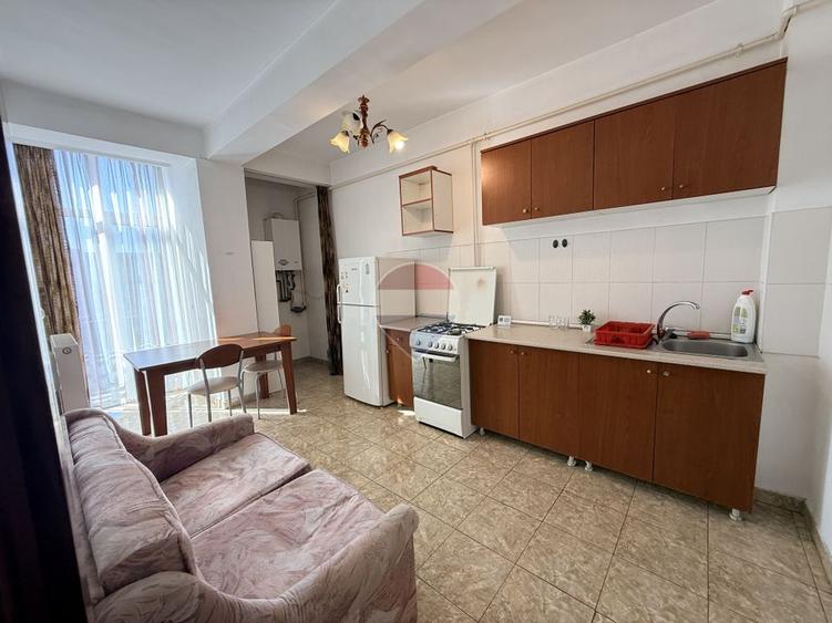 Apartament decomandat 2 camere-Chirie-Zona Gara