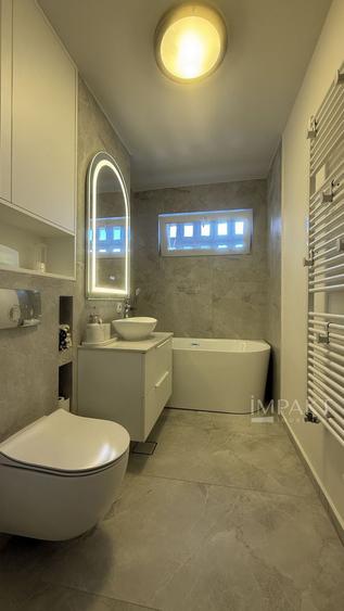 Apartament deosebit cu 4 camere decomandat si garaj in Gheorgheni
