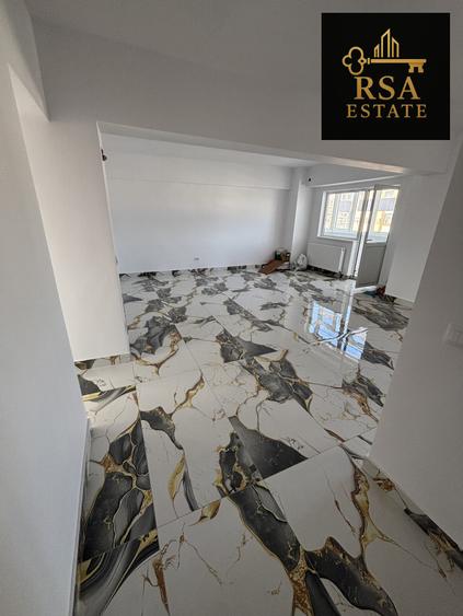 Apartament cu 3 camere de vanzare langa scoala nr 9, etaj 5, Rm Valcea