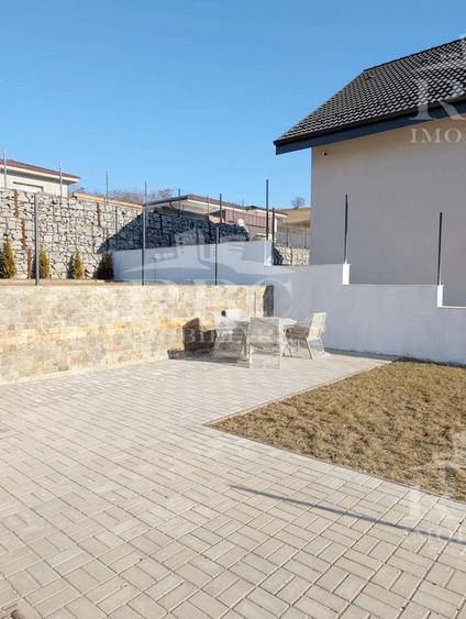 Case individuale cu 500 mp teren finisate la cheie sau doar zugravite in alb
