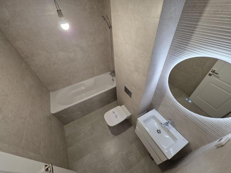 Apartament 3 camere de inchiriat nou în zona Armenească - Universitate