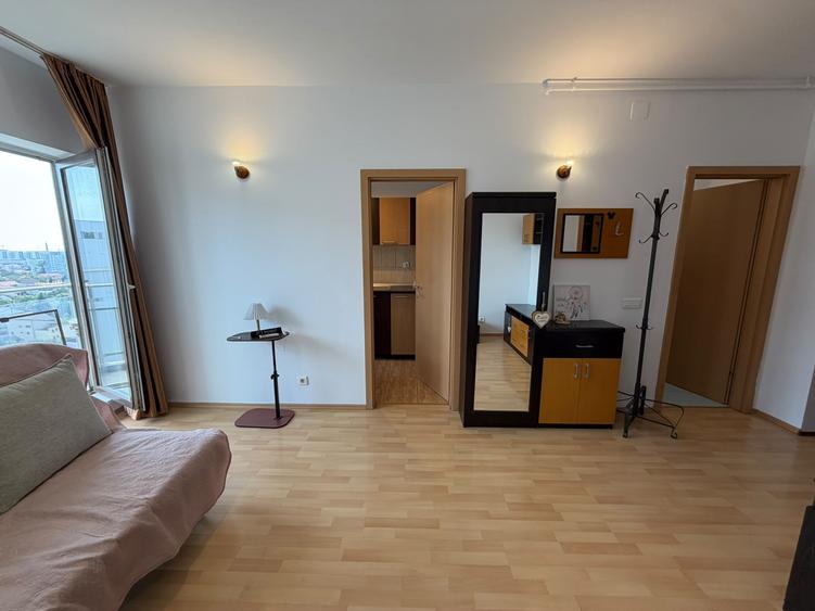 Garsoniera Titan 35 Mp Centrala Bloc 2009 Dressing 15 Min Metrou