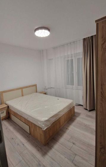 3 camere Pacii  *vis-a-vis metrou*