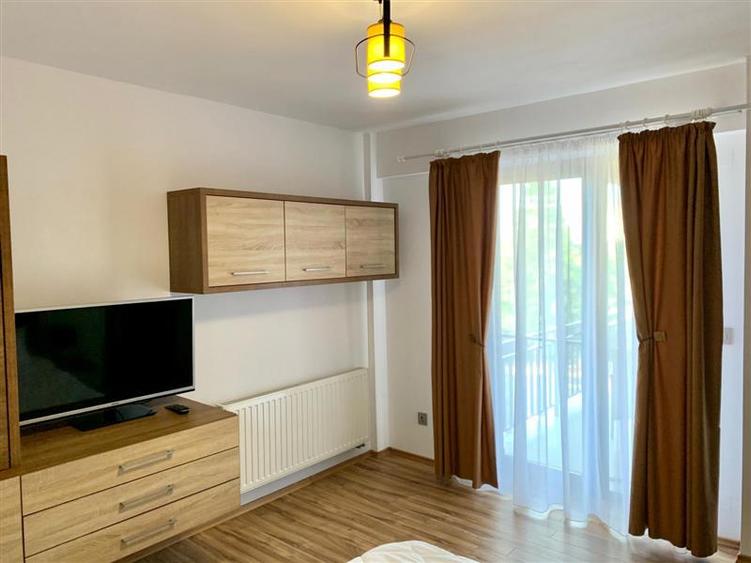 De inchiriat apartament lux ultracentral