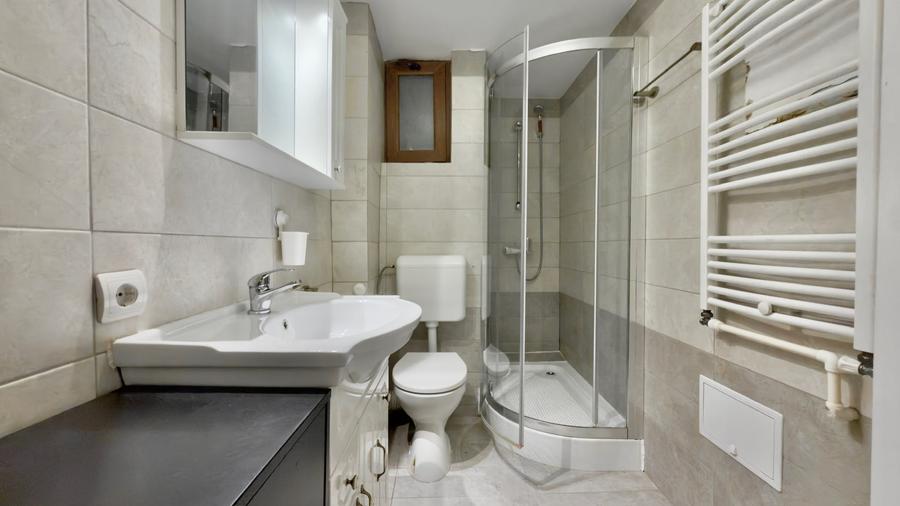 2-Bedroom Apartment – Near Cișmigiu Park