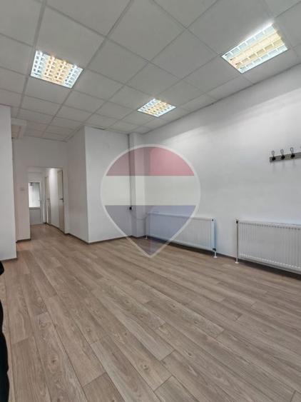 Spațiu comercial de 78mp de vânzare în zona Noua, Brasov