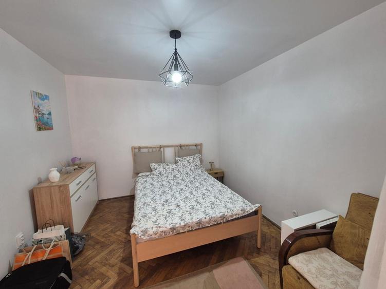 DELFINARIU-FALEZA NORD 3 CAMERE MOBILAT, UTILAT, CENTRALA GAZ 600 EURO