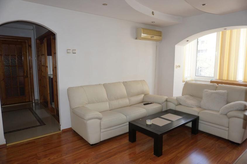 Apartament 3 camere, 59 mp, zona Ultracentral