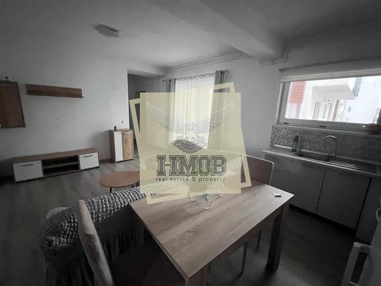 Apartament 3 camere etaj 1 cu loc de parcare privat