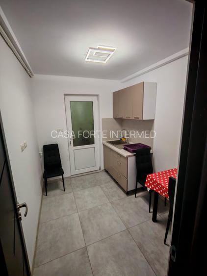 Apartament 2 camere, zona Consulatul turc 500 euro - 3