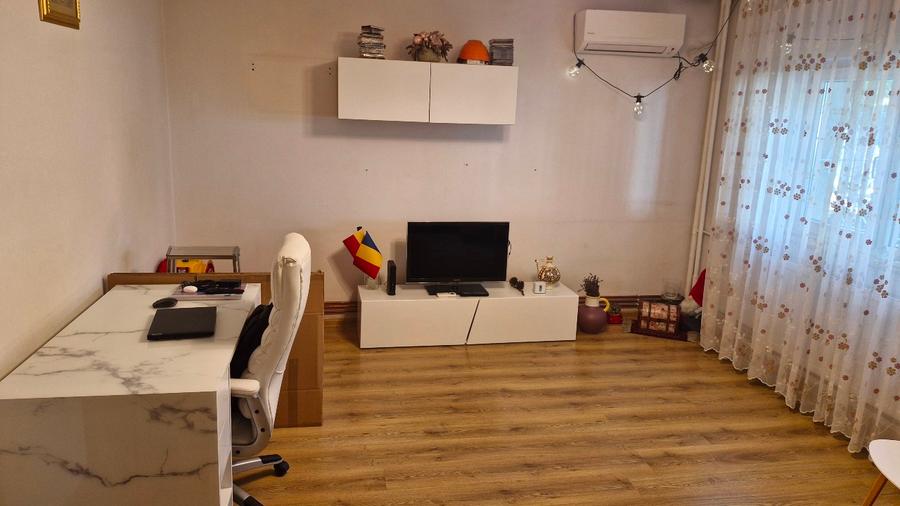 Apartament 2 camere de închiriat