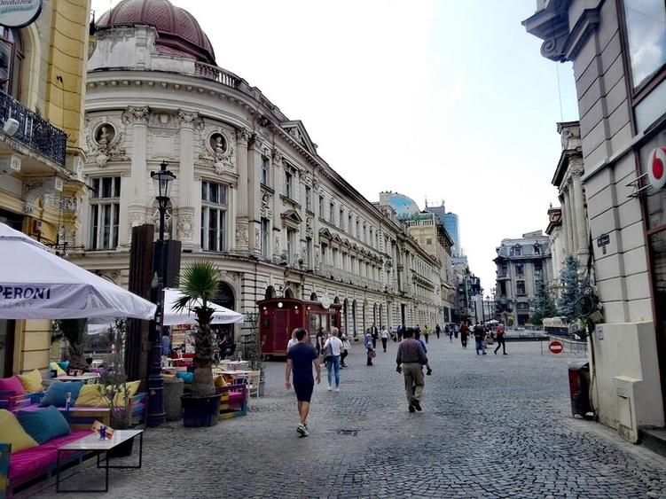 Oportunitate unică de investiție în inima Bucureștiului – Restaurant de succes!