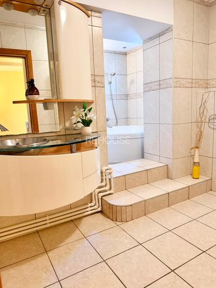 Piata Unirii Duplex Penthouse, 122mp, centrala, mobil/util, AC, metrou, parcare - 12