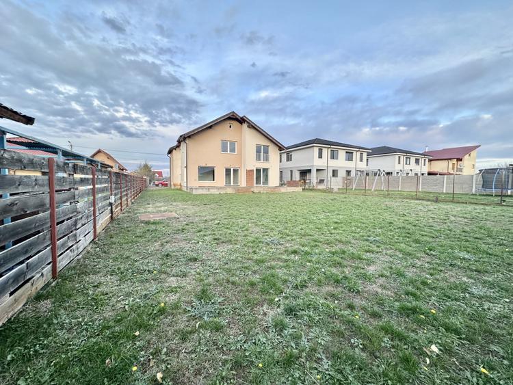 Duplex spatios - 3 camere - 110 mp utili - Mosnita