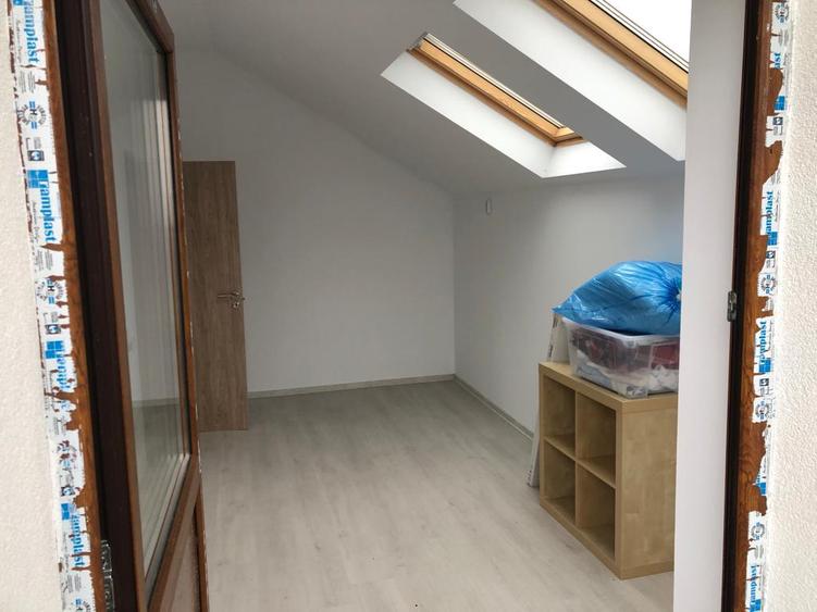 Judetul Valcea com. Zatreni teren in suprafata 33 ha