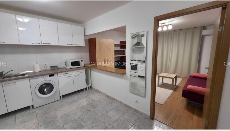 Colentina, Maior Vasile Bacila, stradal, Mc.Donald's - 3