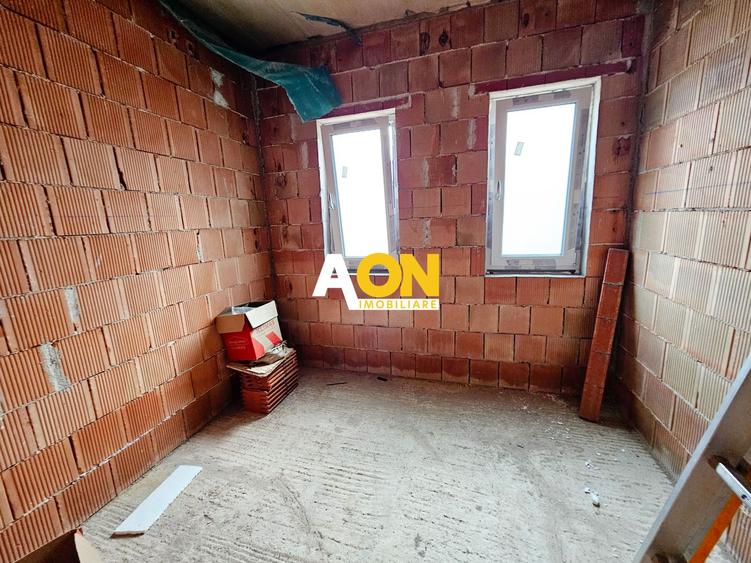 Casa nouă 123 mp utili, semifinisată, 535 mp teren, pod mansardabil